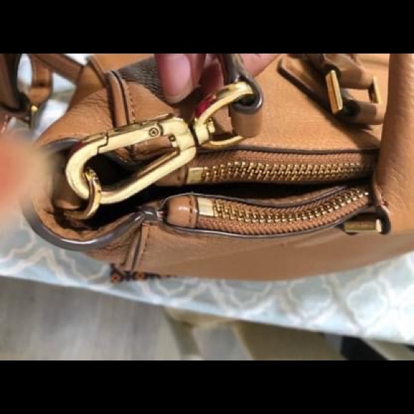 Tory Burch purse - Picture 7 of 10